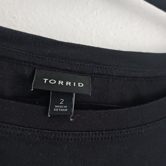 Torrid black crop top short sleeve be king size 2X - Picture 4 of 5